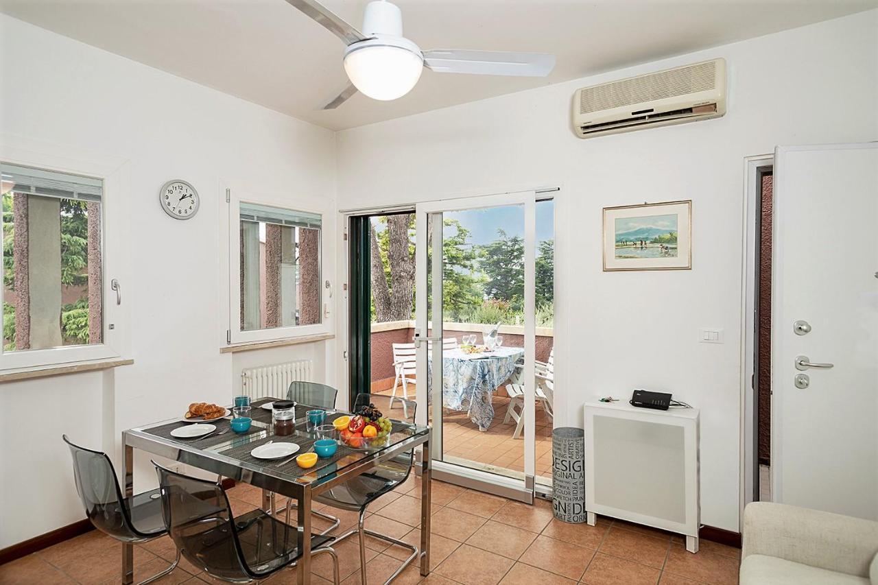 Apartments Blue View - Residence Casetto Bardolino - Regarda Travel Dış mekan fotoğraf